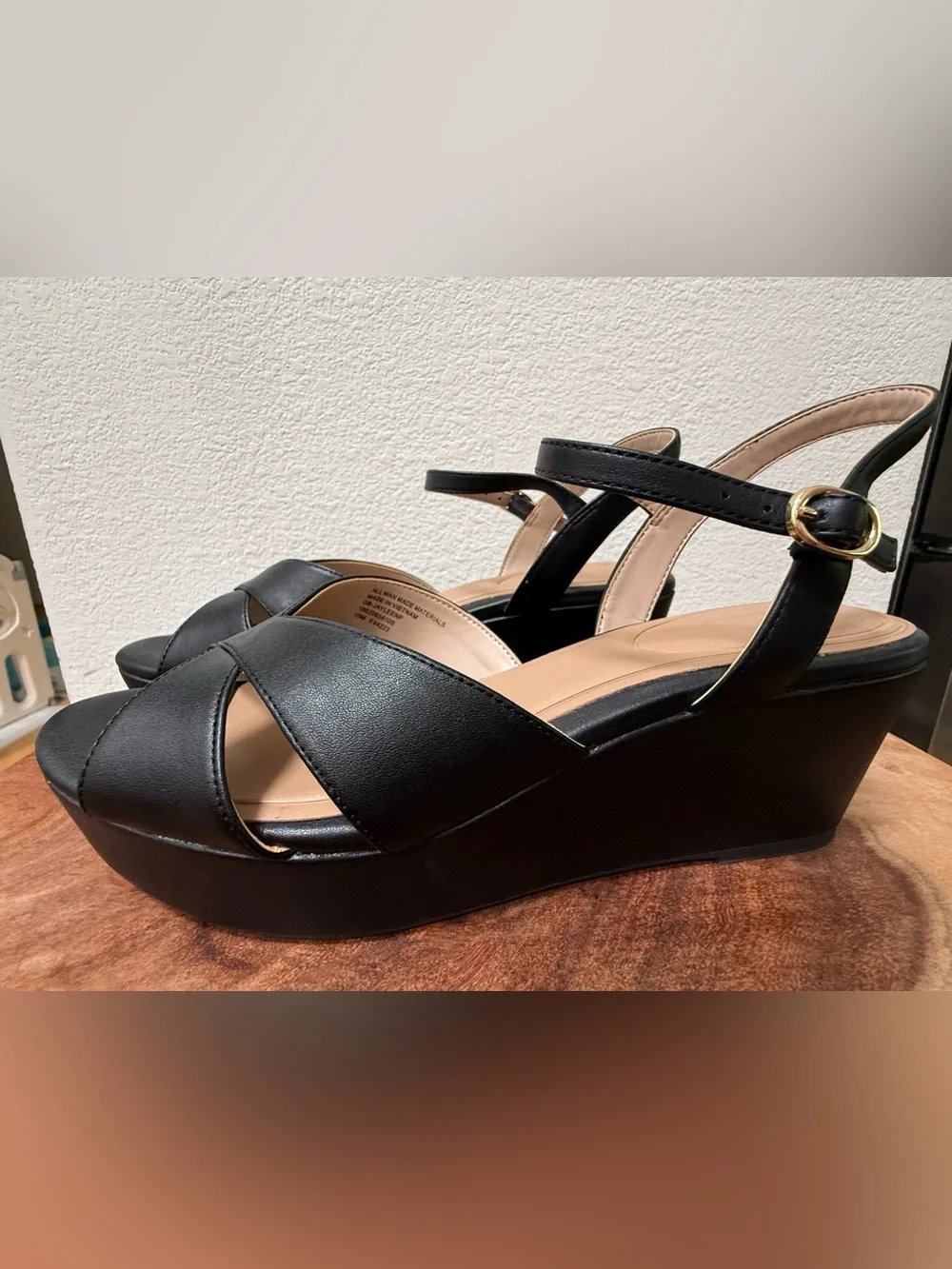 Giani Bernini stylish black